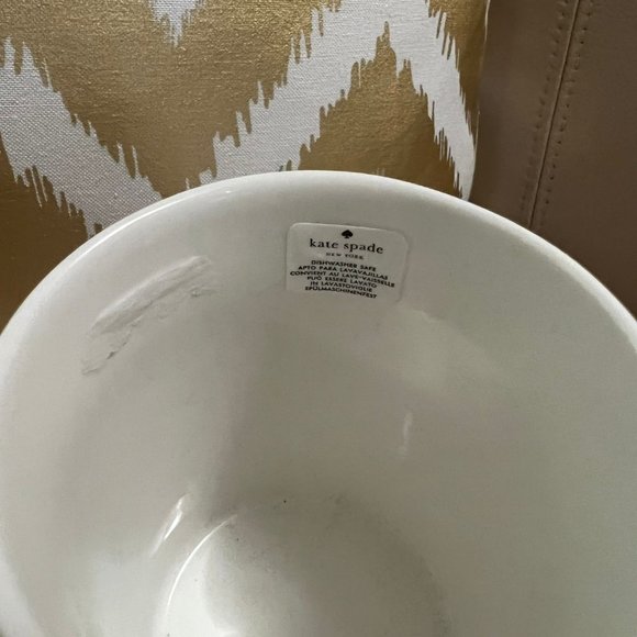 Kate Spade "Good as Gold" Mug - Picture 2 of 4